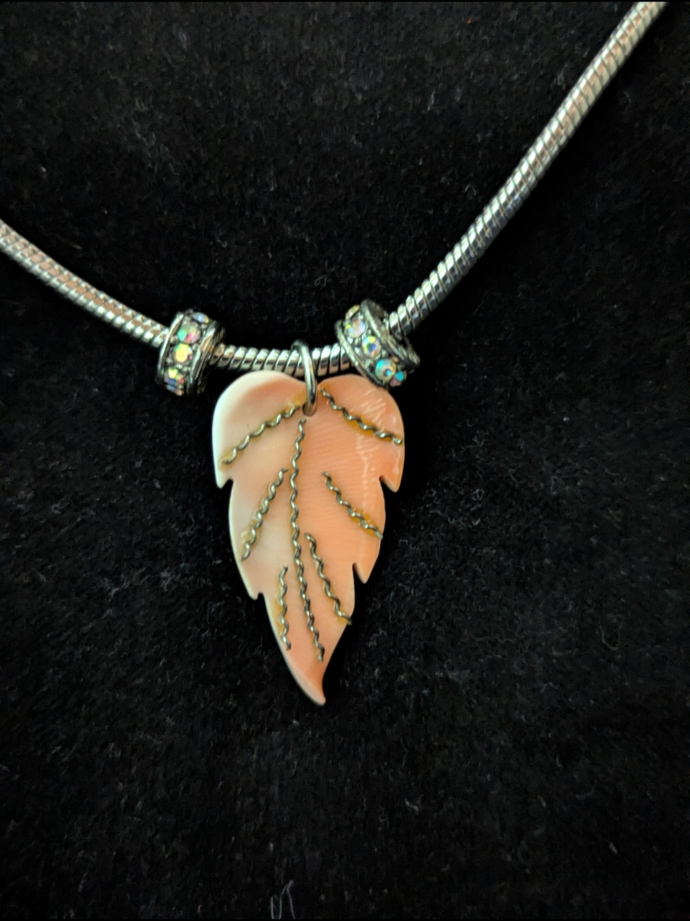 Leaf Pendant Necklace and Earrings Set Peach and Gold Silver Fall Autumn Jewelry - Picture 3 of 8